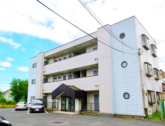 建物外観　日当たり良好です。