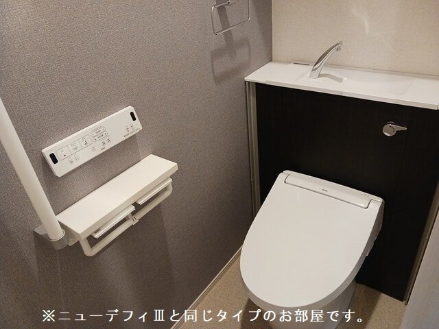 トイレ　シンプルで使いやすいトイレです