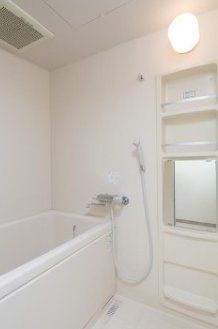 バス・シャワールーム　バス