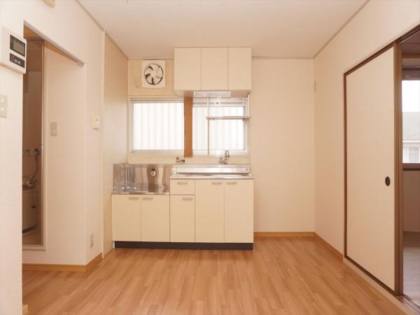 居室・リビング　内装