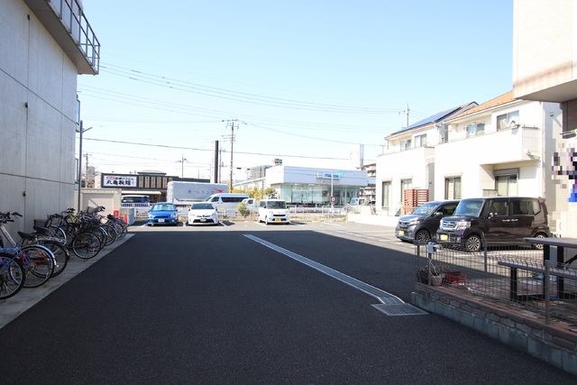 駐車場　☆敷地内駐車場☆（※要空確認）
