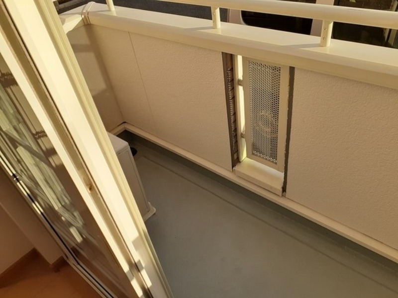 バルコニー　図面と現状に相違がある場合には現状を優先