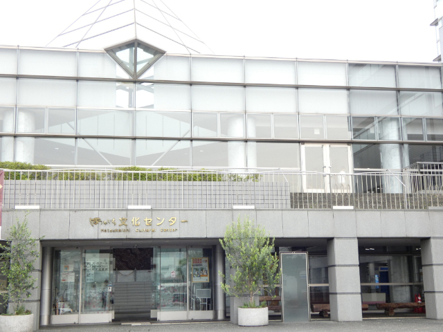 図書館　廿日市市はつかいち市民図書館（図書館）まで301m