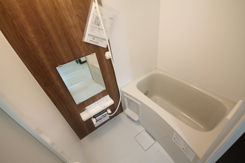 バス・シャワールーム　※同物件別号室の写真になります