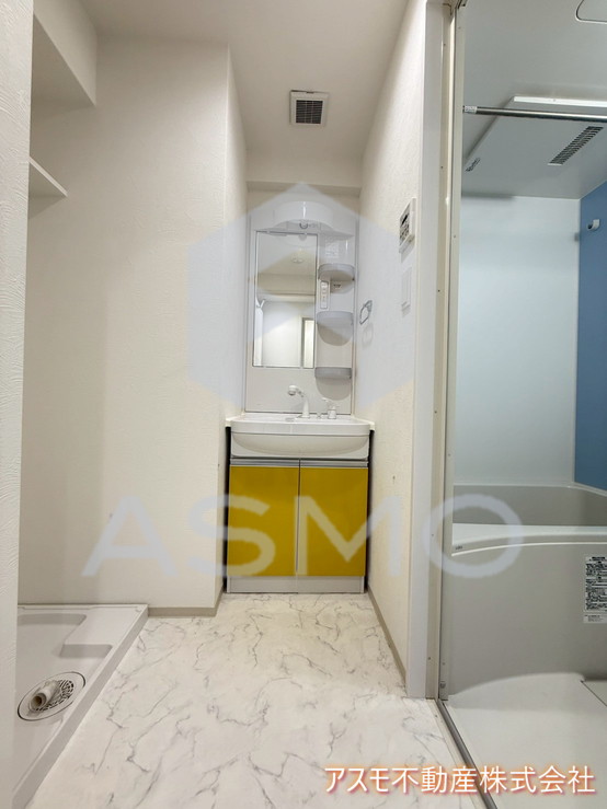 洗面設備　同マンション参考写真