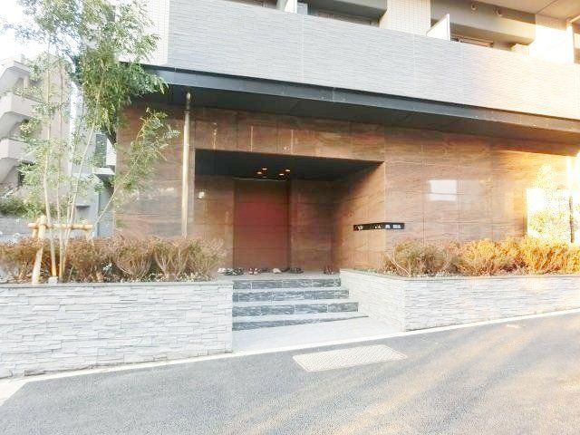 エントランス　★正面エントランスです★