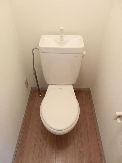 トイレ　お部屋探しは株式会社　タウンハウジング　までお気軽にお問合…