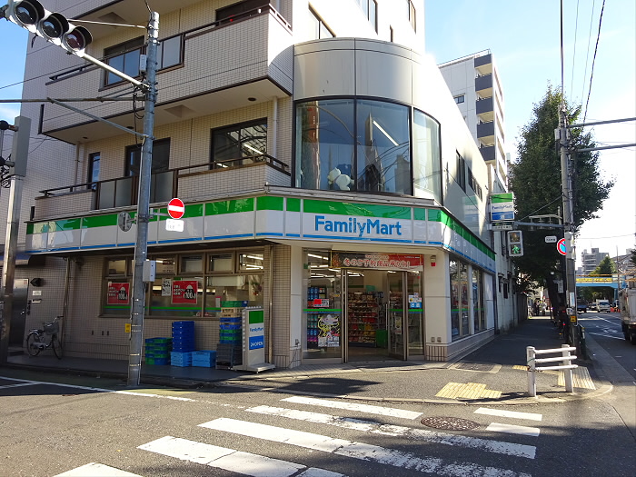 コンビニ　ファミリーマート 南台中野通り店（コンビニ）まで397m