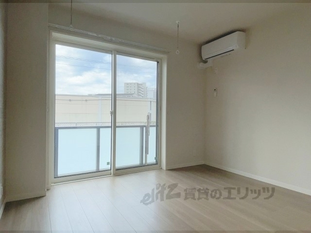 居室・リビング　洋室