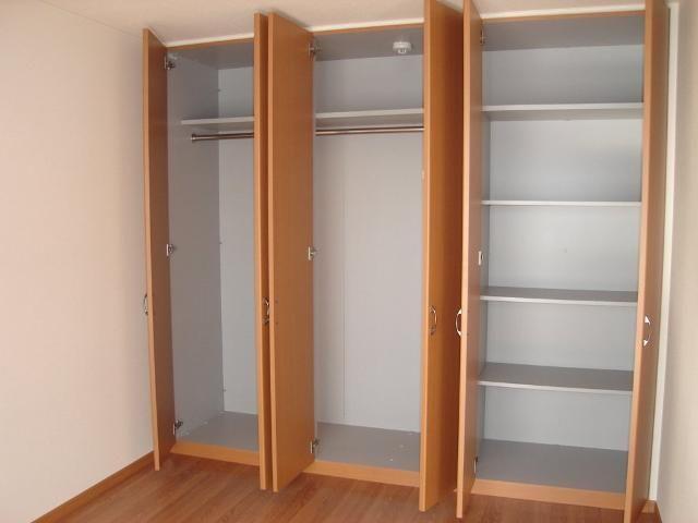 収納　クローゼット