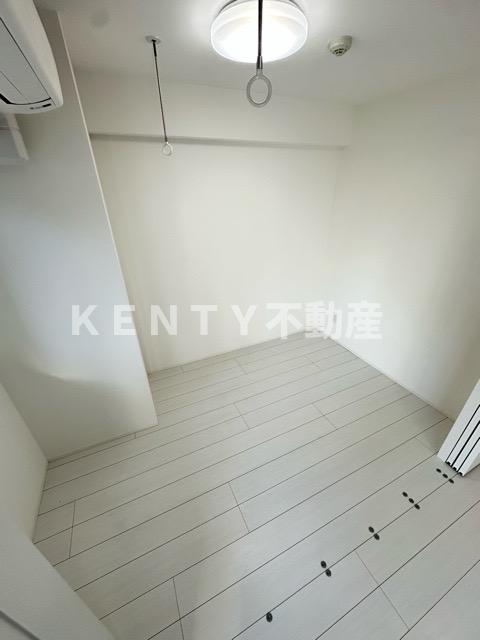 洗面設備　コンパクトで使いやすい洗面所