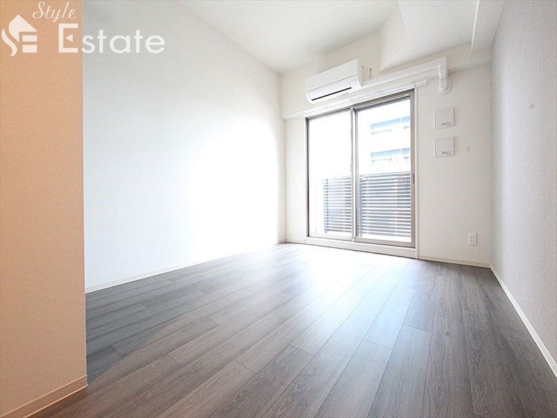 居室・リビング　内装