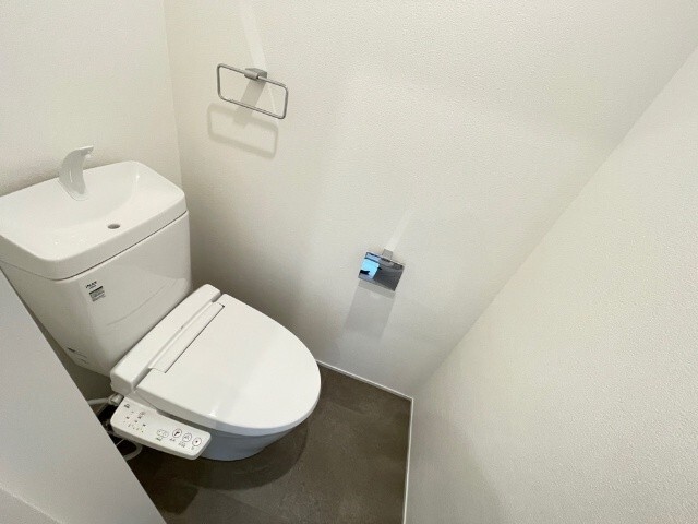 トイレ　イメージ写真となります