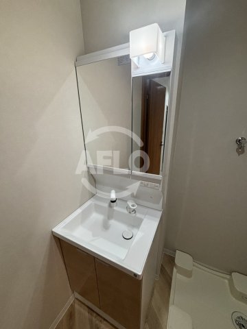 洗面設備　ナガモリ鶴橋ビル　独立洗面台