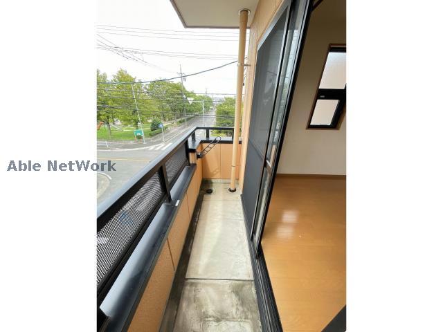 バルコニー　※同物件別部屋