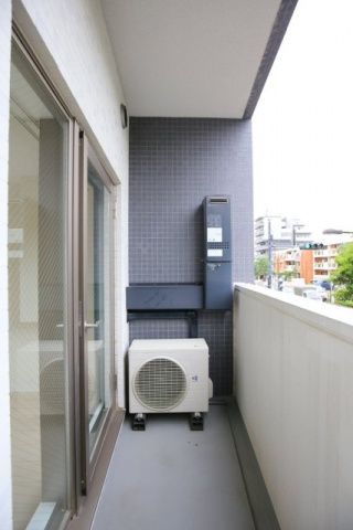 バルコニー　（別タイプ参考写真）ビバリーホームズ池袋　豊島区西池袋３