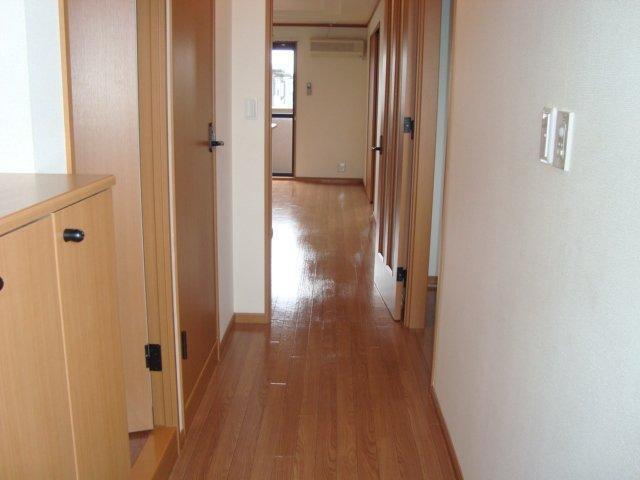 玄関　廊下