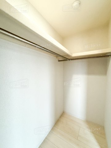 収納　ウォークインクローゼットなので収納豊富です★