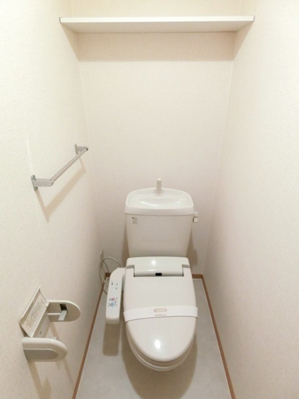 トイレ　図面と現状に相違がある場合には現状を優先