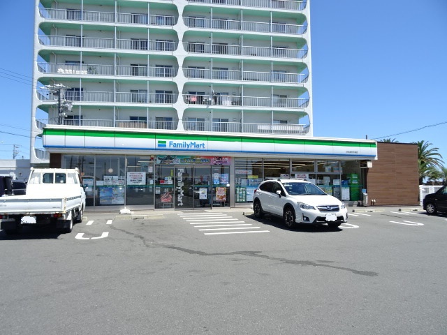 コンビニ　ファミリーマート浜名湖弁天島店（コンビニ）まで965m