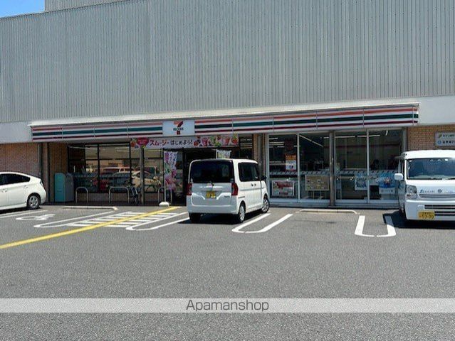 コンビニ　セブン－イレブン大津月輪店（コンビニ）まで748m