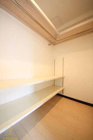 収納　エステムプラザ梅田WEST（ウエスト）