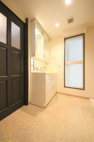 洗面設備　エステムプラザ梅田WEST（ウエスト）