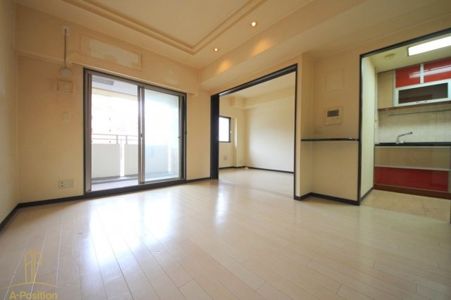 居室・リビング　エステムプラザ梅田WEST（ウエスト）