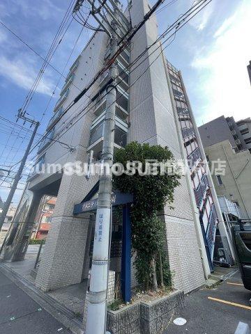 建物外観　落ち着いた雰囲気の外観です