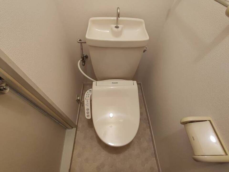 トイレ　トイレ