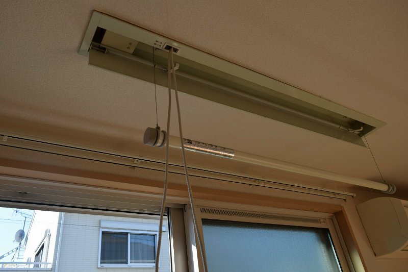 その他設備　室内物干しは便利