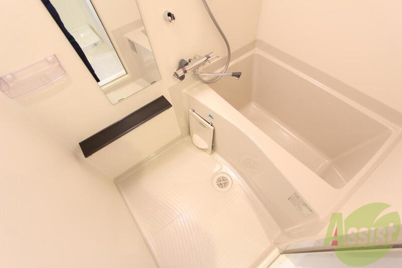 バス・シャワールーム　浴室乾燥機の浴室