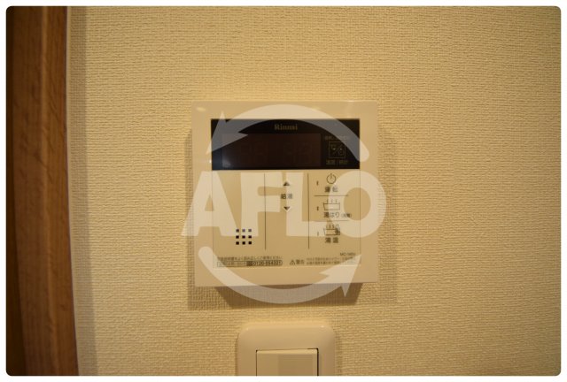 その他設備　ＪＰレジデンス大阪城東III　給湯機