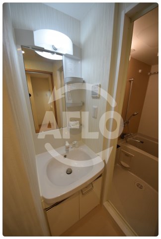 洗面設備　ＪＰレジデンス大阪城東III　独立洗面台