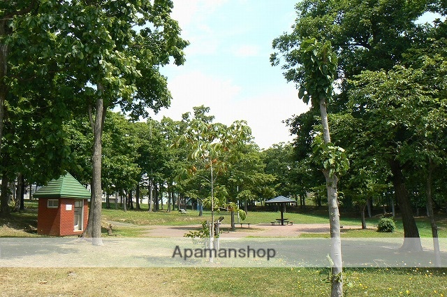 その他　にれの木公園（その他）まで333m