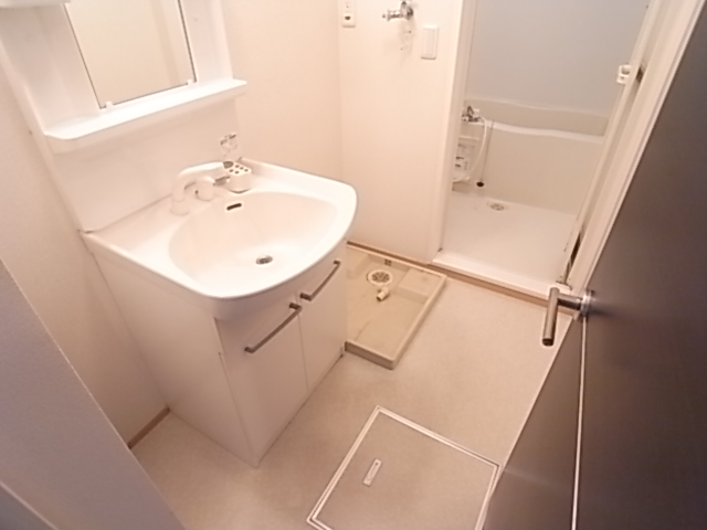 洗面設備　広い洗面スペース