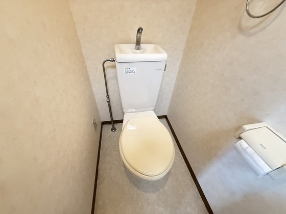 トイレ　※別部屋の写真です