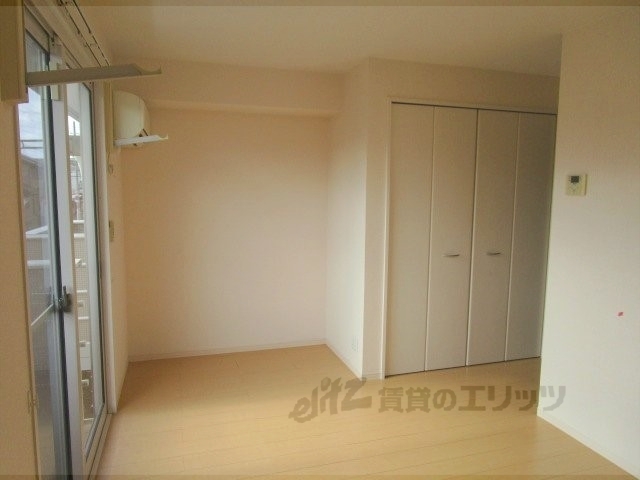 居室・リビング　洋室