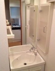 洗面設備　洗面台です。