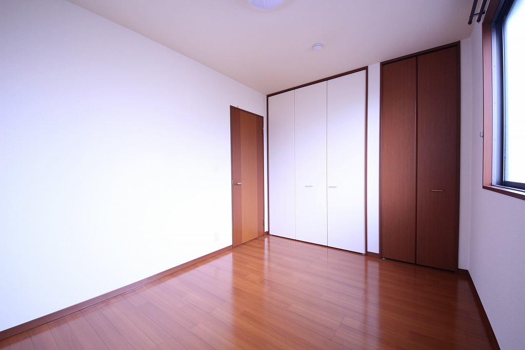 その他部屋・スペース　使い勝手のいい寝室です