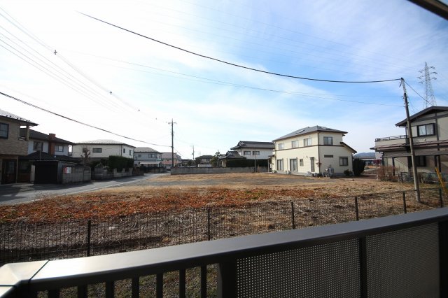 眺望　同建物・１Fのバルコニーからの眺めです