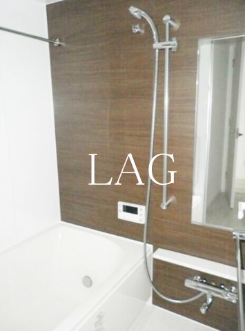 バス・シャワールーム　お風呂です。