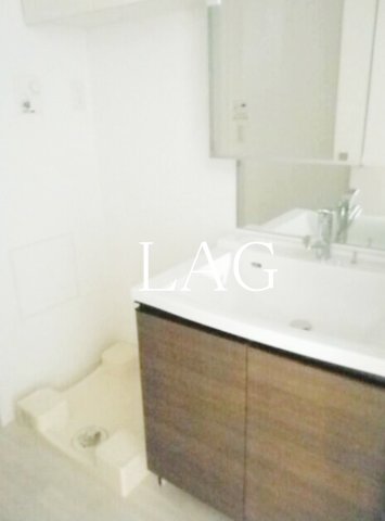 洗面設備　洗面台です。