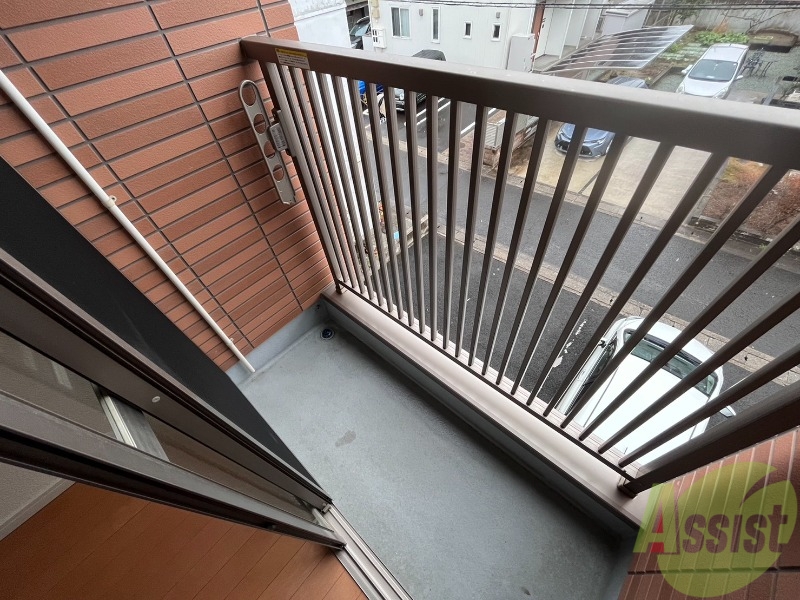 バルコニー　バルコニーが付いているので洗濯物も干せます！