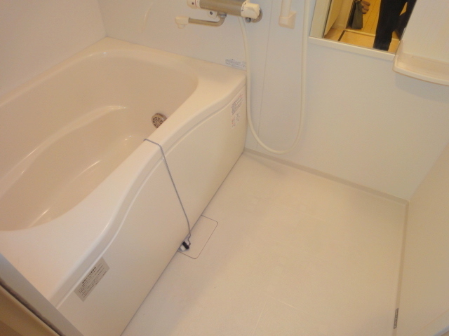 バス・シャワールーム　★追焚＆浴室乾燥付きバスルーム★