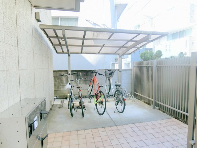 その他共有部分　★屋根付き自転車置場★