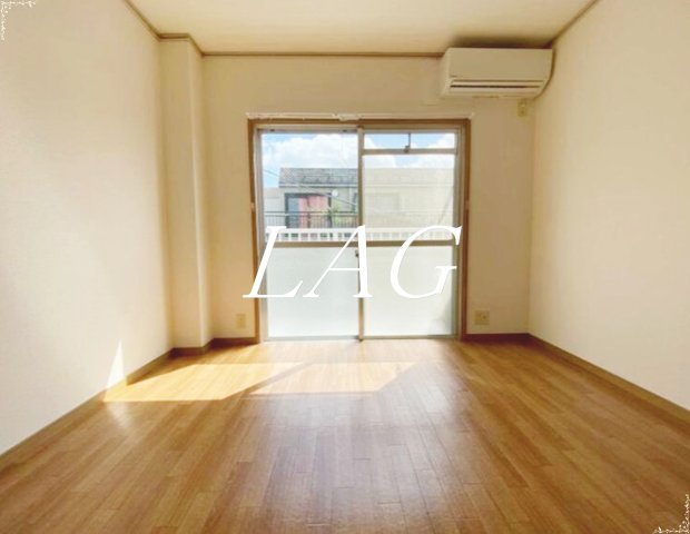 居室・リビング　洋室のお部屋です。