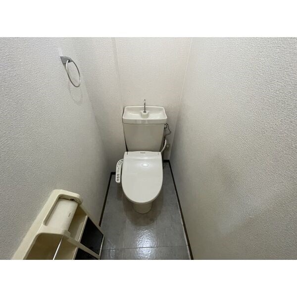 トイレ　イメージ