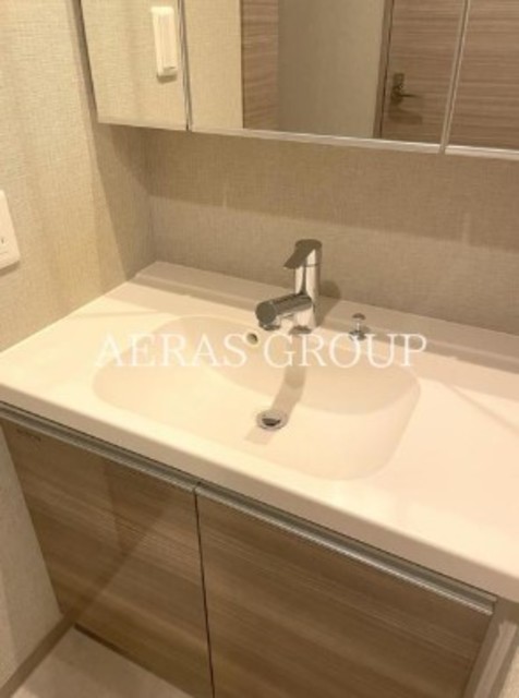 洗面設備　同仕様