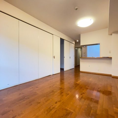 居室・リビング　同仕様タイプです